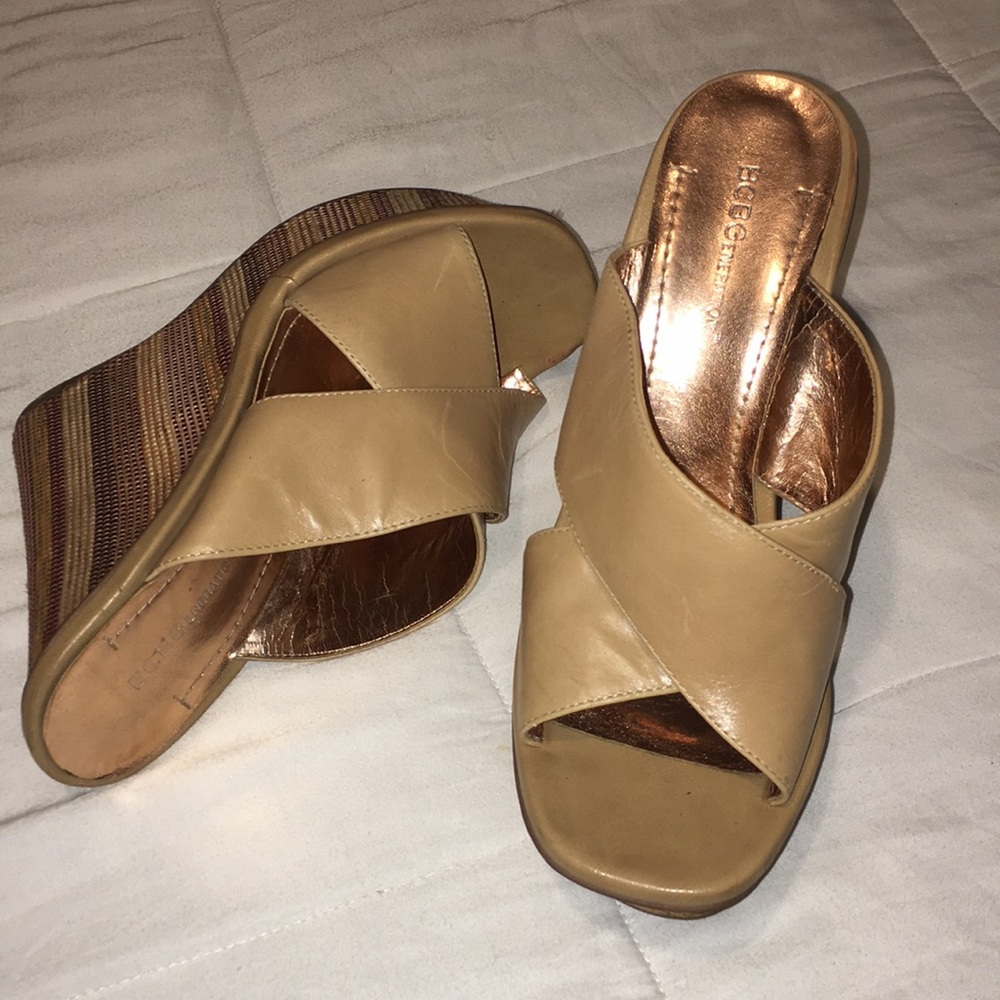BCBG wedges